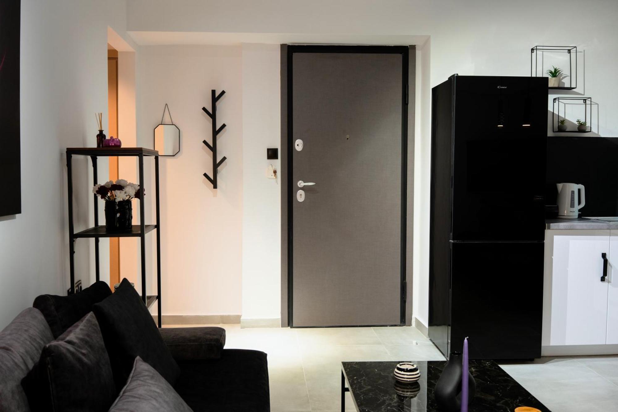 شقة Essel Noir - A Hidden Gem With A Magnificent Acropolis View أثينا المظهر الخارجي الصورة